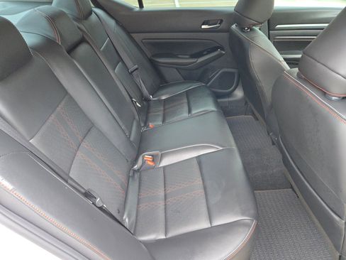 Certified 2023 Nissan Altima 2.5 SR w/ SR Premium Package FWD image 25