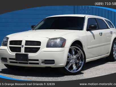 Used 2005 Dodge Magnum SE