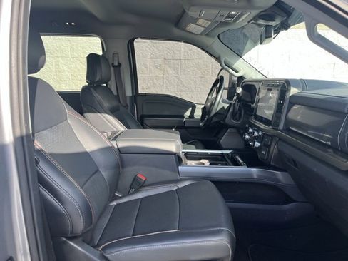 Used 2024 Ford F250 Lariat w/ Chrome Package image 10