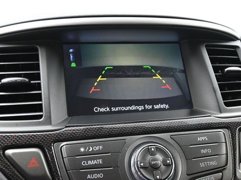 Used 2019 Nissan Pathfinder SV w/ Rock Creek Edition FWD image 22