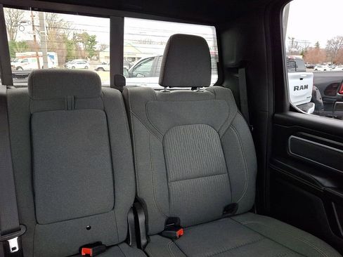 Used 2022 RAM 1500 Big Horn AWD/4WD image 21