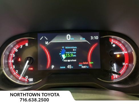 Used 2023 Toyota RAV4 LE image 15