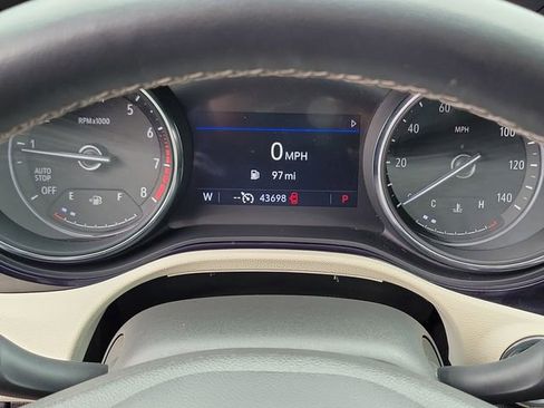 Used 2023 Buick Encore GX Preferred w/ Cold Weather Comfort Package FWD image 19