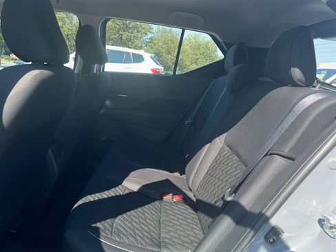 Used 2021 Nissan Kicks SV FWD image 22