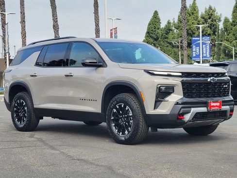 New 2026 Chevrolet Traverse Z71 image 1