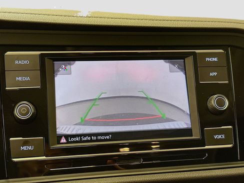 Used 2024 Volkswagen Jetta SE FWD image 22