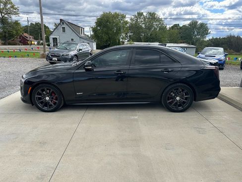 Used 2020 Cadillac CT4 V w/ Climate Package image 8