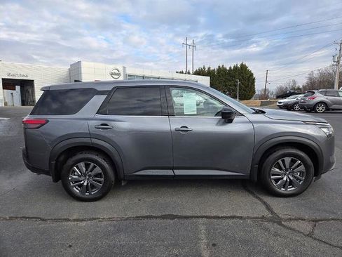 Certified 2025 Nissan Pathfinder S w/ Cargo Package image 6