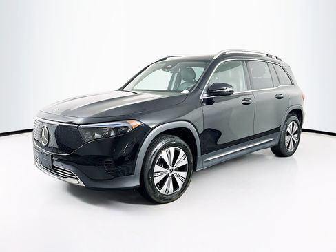 Used 2024 Mercedes-Benz EQB 250+ image 3