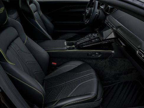 New 2026 Aston Martin V8 Vantage Roadster image 35