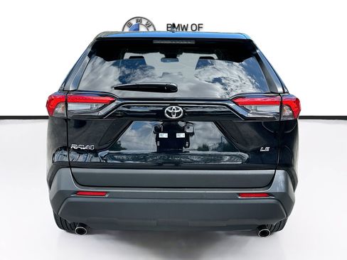 Used 2025 Toyota RAV4 LE image 6