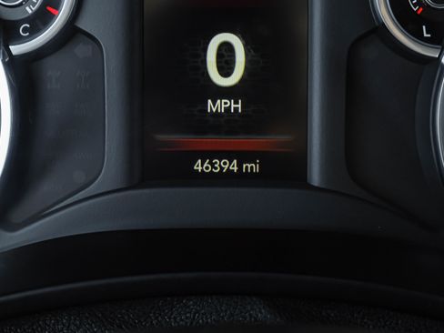 Used 2022 RAM 2500 Big Horn w/ Cold Weather Group image 18