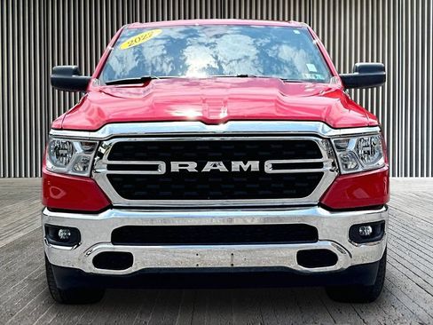 Used 2022 RAM 1500 Big Horn AWD/4WD image 3