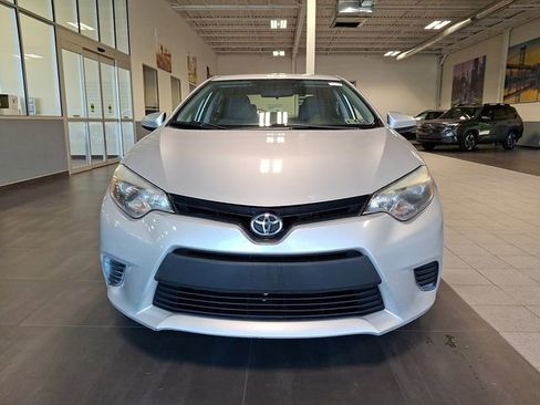 Used 2015 Toyota Corolla L FWD image 2
