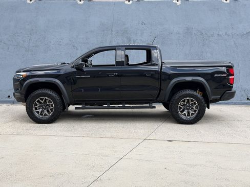Used 2026 Chevrolet Colorado ZR2 w/ Technology Package AWD/4WD image 6
