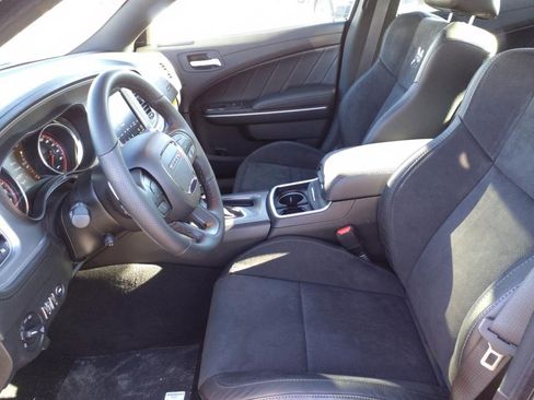 New 2023 Dodge Charger Scat Pack w/ Plus Group image 9