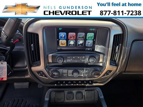 Used 2018 GMC Sierra 1500 Denali w/ Denali Ultimate Package AWD/4WD image 22