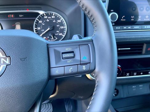 Used 2026 Nissan Rogue SV image 22