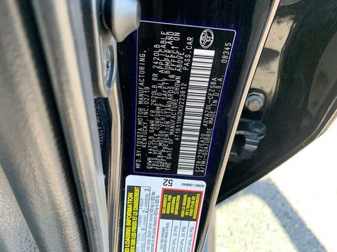 Used 2019 Toyota Camry SE w/ Convenience Package image 32