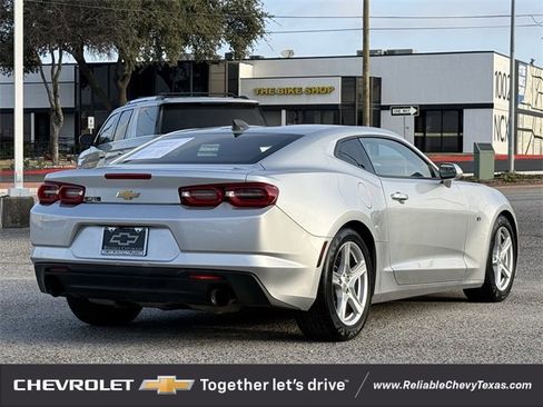 Used 2019 Chevrolet Camaro LT image 7
