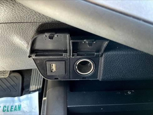 Used 2023 Toyota Camry XSE w/ Navigation Package FWD image 16