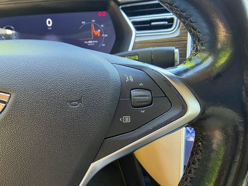 Used 2014 Tesla Model S P85 RWD image 18