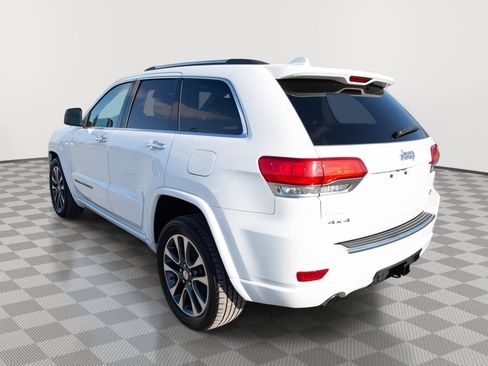 Used 2018 Jeep Grand Cherokee Overland image 24