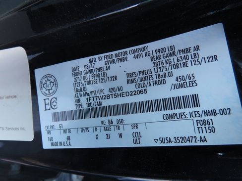 Used 2017 Ford F250 Lariat w/ Lariat Ultimate Package image 21