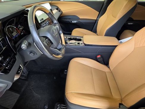 Certified 2026 Lexus RX 350 Premium w/ Accessory Package (Z1) FWD image 6