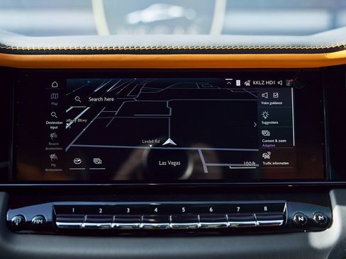 Used 2026 Rolls-Royce Cullinan image 76