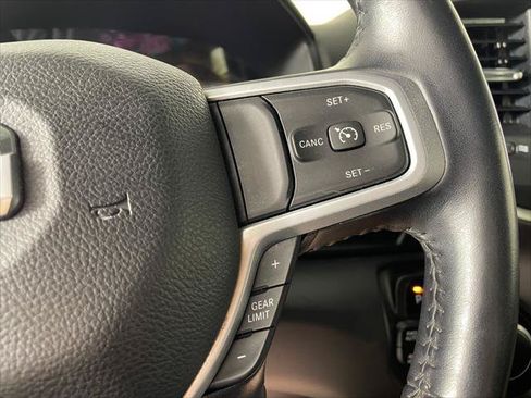 Certified 2022 RAM 1500 Big Horn AWD/4WD image 9