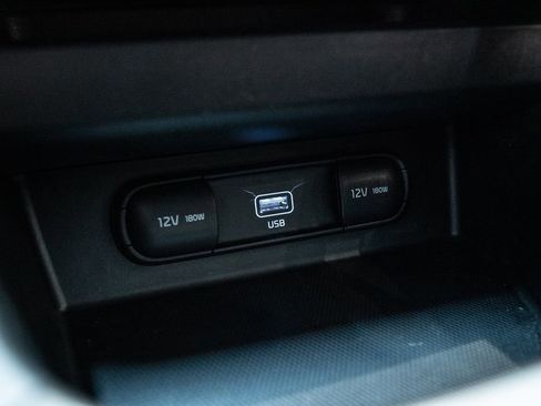 Used 2021 Kia Seltos S image 25