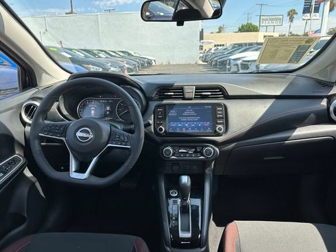 Used 2024 Nissan Versa SR FWD image 18