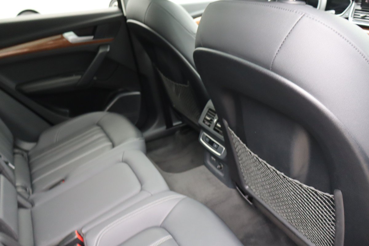 Used 2023 Audi Q5 2.0T Premium Plus w/ Premium Plus Package AWD/4WD image 23