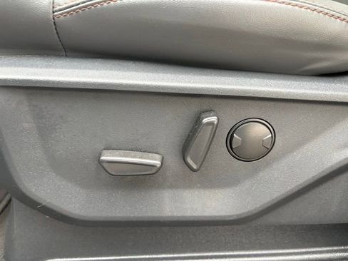 Used 2025 Ford Expedition Max Active image 38