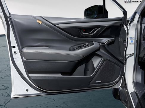 Used 2025 Subaru Outback Wilderness w/ Wilderness Package image 27