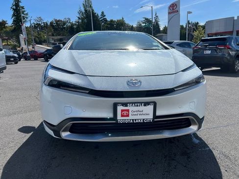 Certified 2026 Toyota Prius Plug-In Hybrid FWD image 2