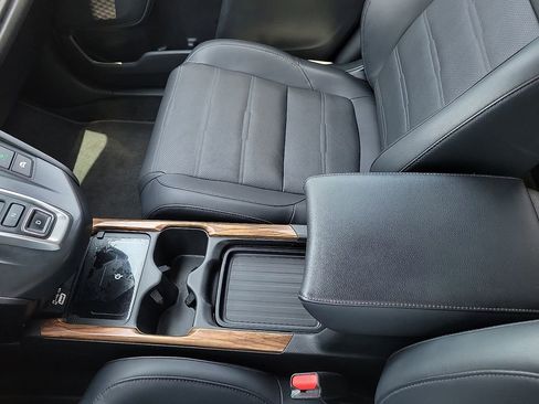 Used 2020 Honda CR-V Touring image 20