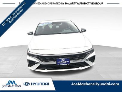 New 2026 Hyundai Elantra SEL Sport Premium