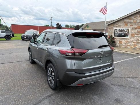 Used 2023 Nissan Rogue SV w/ SV Premium B Package AWD/4WD image 3