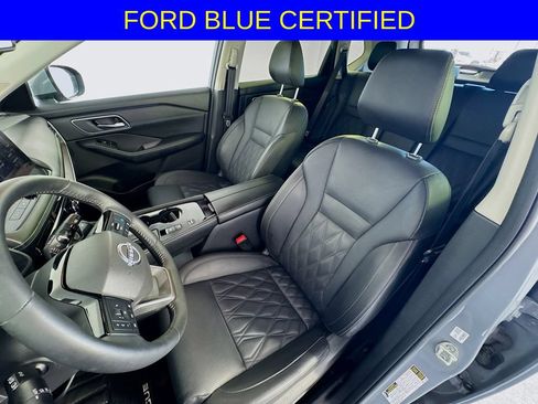 Used 2025 Nissan Rogue Platinum FWD image 24