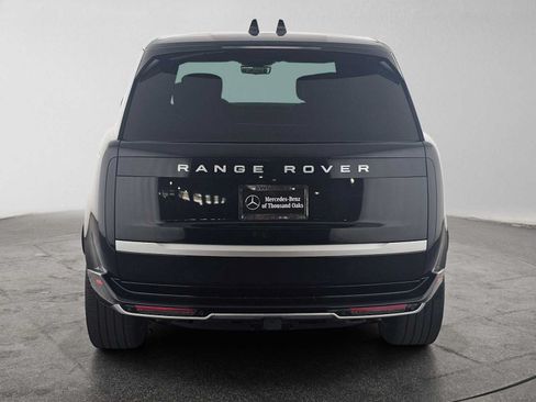 Used 2025 Land Rover Range Rover Long Wheelbase Autobiography AWD/4WD image 4