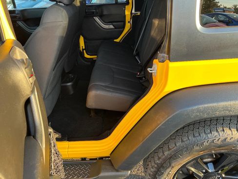 Used 2015 Jeep Wrangler Unlimited Sport w/ Quick Order Package 24S image 22