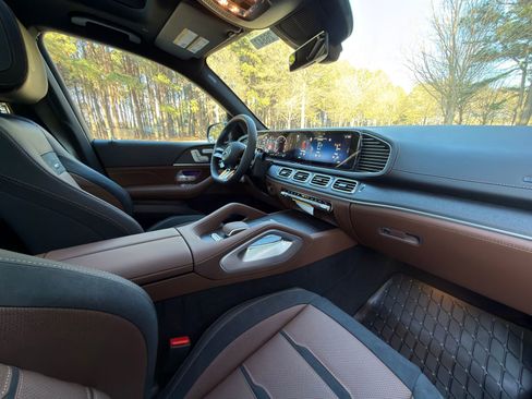 New 2026 Mercedes-Benz GLE 53 AMG 4MATIC image 19