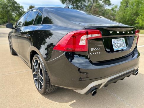 Used 2018 Volvo S60 T5 Dynamic w/ Vision Package FWD image 8