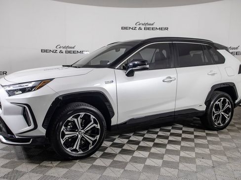 Used 2023 Toyota RAV4 XSE w/ Weather Package AWD/4WD image 8
