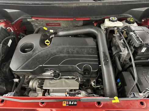 Certified 2023 Chevrolet Equinox RS w/ RS Leather Package image 32