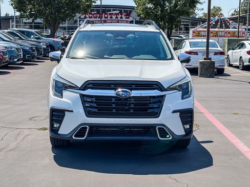 Used 2023 Subaru Ascent Touring AWD/4WD image 6