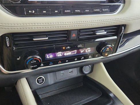 Certified 2023 Nissan Rogue SL w/ SL Premium Package image 43