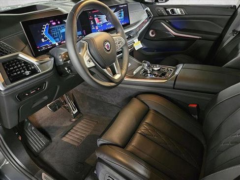 New 2025 BMW ALPINA XB7 image 9